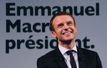 648x415_le-candidat-a-l-election-presidentielle-emmanuel-macron-le-8-mars-2017-a-paris.jpg